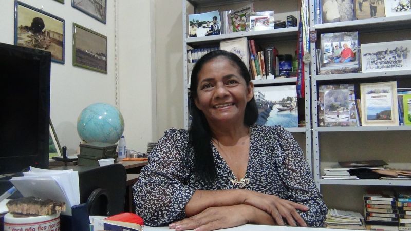 Verônica Solimar - Professora